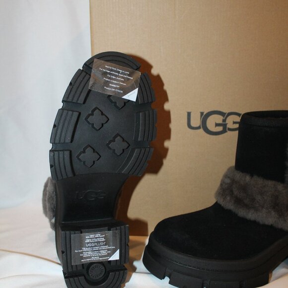 NIB UGG WOMEN'S BROOKLYN SUEDE‎ SHEARLING SPILL SEAM PLATFORM BOOTS BLACK - Picture 8 of 8